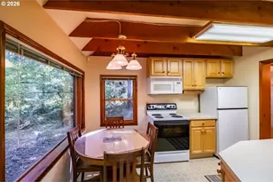 49053 Salt Creek Rd, Oakridge, OR 97463 - Photo 17