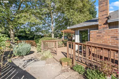 2031 NE Josephine Dr, Hillsboro, OR 97124 - Photo 31