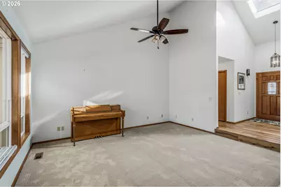 2031 NE Josephine Dr, Hillsboro, OR 97124 - Photo 7