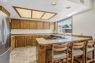2031 NE Josephine Dr, Hillsboro, OR 97124 - Photo 13