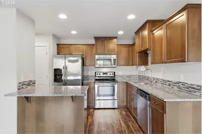 6117 NE 70th Ct, Vancouver, WA 98661 - Photo 7