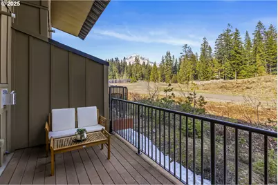 30654 E Ski Bowl Way #H-138, Government Camp, OR 97028 - Photo 7