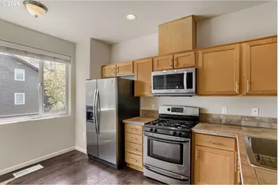 310 NW 116th Ave #105, Portland, OR 97229 - Photo 9