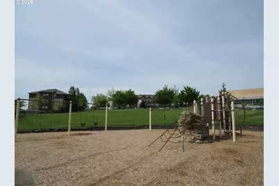 310 NW 116th Ave #105, Portland, OR 97229 - Photo 35