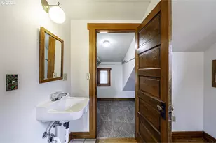 126 Nursery St, Ashland, OR 97520 - Photo 27