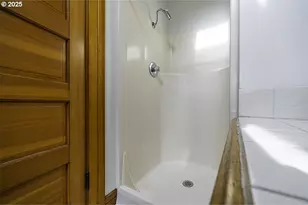 126 Nursery St, Ashland, OR 97520 - Photo 35