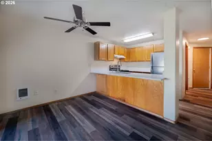 2067 SW Fellows St, McMinnville, OR 97128 - Photo 7