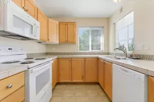 1891 NE 101st Ave, Hillsboro, OR 97006 - Photo 13