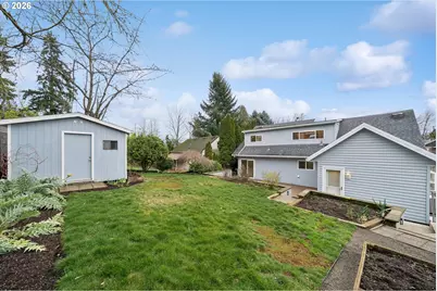 1831 SW Evans St, Portland, OR 97219 - Photo 41