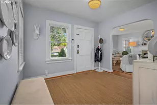 2798 SW Old Orchard Rd, Portland, OR 97201 - Photo 5