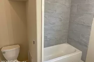 1028 E Grover Ave, Cottage Grove, OR 97424 - Photo 9