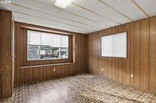 82274 River Dr, Creswell, OR 97426 - Photo 13