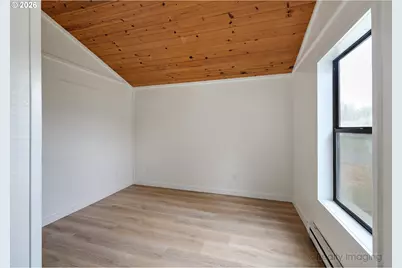 401 Glenwood Ct, Cannon Beach, OR 97110 - Photo 9