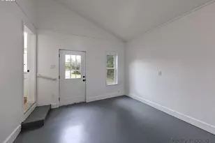 401 Glenwood Ct, Cannon Beach, OR 97110 - Photo 17