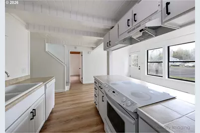 401 Glenwood Ct, Cannon Beach, OR 97110 - Photo 7
