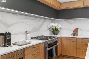 590 Waterfront Wy, Vancouver, WA 98660 - Photo 11