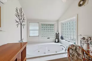 93648 W Mill Ln, Coos Bay, OR 97420 - Photo 31