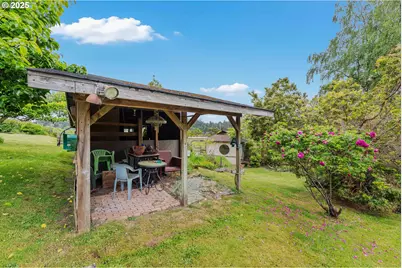 93648 W Mill Ln, Coos Bay, OR 97420 - Photo 15