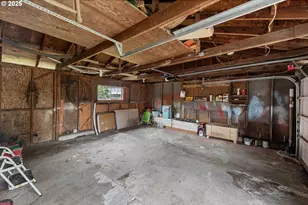 93648 W Mill Ln, Coos Bay, OR 97420 - Photo 47