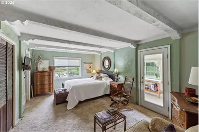 93648 W Mill Ln, Coos Bay, OR 97420 - Photo 33