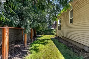 2480 SW 75th Terrace, Portland, OR 97225 - Photo 41