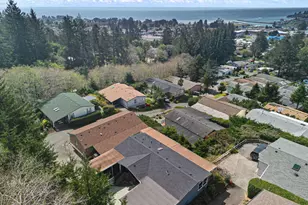 98041 Hallway Rd, Brookings, OR 97415 - Photo 45