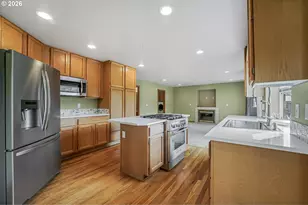 19810 E 11th St, Bonney Lake, WA 98391 - Photo 5