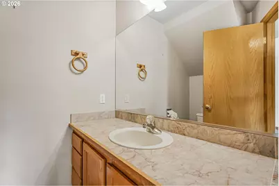 19810 E 11th St, Bonney Lake, WA 98391 - Photo 13