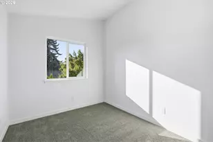 8720 SE Bybee Blvd, Portland, OR 97266 - Photo 13