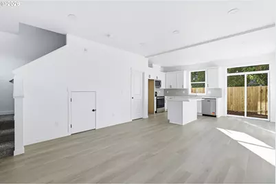 8720 SE Bybee Blvd, Portland, OR 97266 - Photo 5