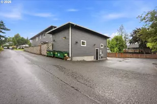 160 SE 19th St, Troutdale, OR 97060 - Photo 45