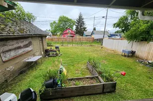 967 Greenwood St, Junction City, OR 97448 - Photo 7