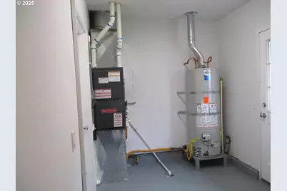 1153 2nd Ave, Vernonia, OR 97064 - Photo 13