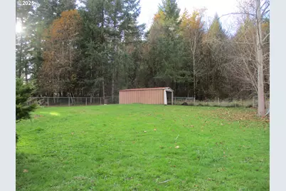 1153 2nd Ave, Vernonia, OR 97064 - Photo 3