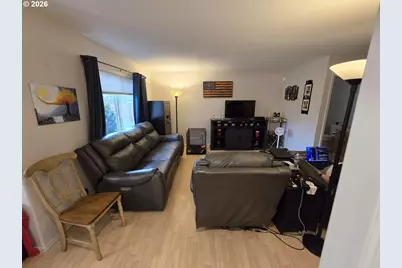 18928 Highland Dr, Oregon City, OR 97045 - Photo 5