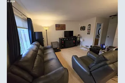 18928 Highland Dr, Oregon City, OR 97045 - Photo 17