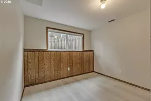 324 SE 30th Ave, Hillsboro, OR 97123 - Photo 25