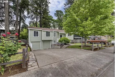 324 SE 30th Ave, Hillsboro, OR 97123 - Photo 1