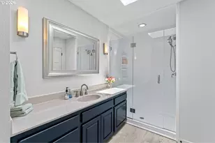 1089 SW Summit View Dr, Portland, OR 97225 - Photo 17