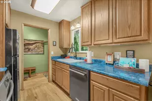 17361 Washougal River Rd, Washougal, WA 98671 - Photo 11
