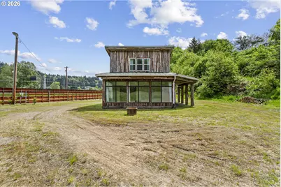 865 W Columbia River Hwy, Clatskanie, OR 97016 - Photo 7