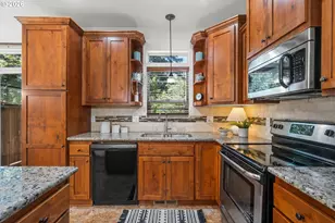 37879 Nettie Connett Dr, Sandy, OR 97055 - Photo 15