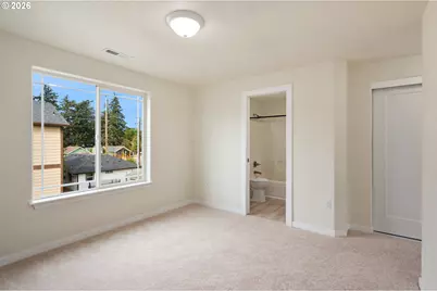2518 SE 130th Ave, Portland, OR 97236 - Photo 5