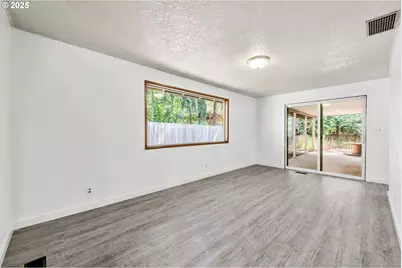 26019 Marina Rd, Veneta, OR 97487 - Photo 15