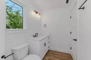 1209 S 6th Ave, Kelso, WA 98626 - Photo 29