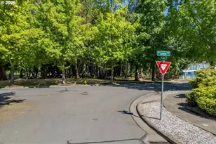 20763 SW Nettle Pl, Sherwood, OR 97140 - Photo 33