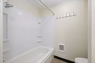 3659 W 18th Ave, Eugene, OR 97402 - Photo 31