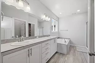 925 Paul St, Mount Angel, OR 97362 - Photo 25