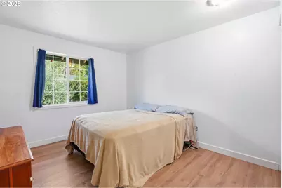 10603 SE Malden St, Portland, OR 97266 - Photo 9