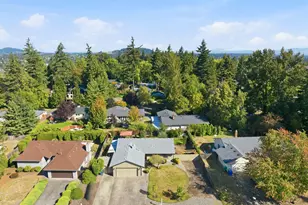 10603 SE Malden St, Portland, OR 97266 - Photo 17